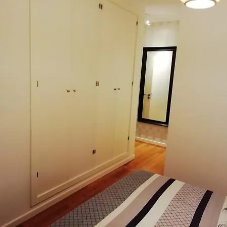 Lägenhet With 3 Bedrooms In With Wonderful City View And Wifi 18 Km From The Beach